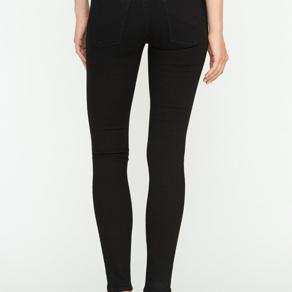 Hudson Mid rise skinny jean size 25